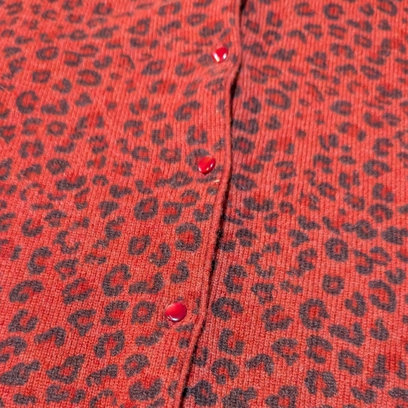 AC Autumn Cashmere Cardigan Cropped Red Cheetah Sweater 3/4 Sleeve M Mob Wife - Picture 4 of 8